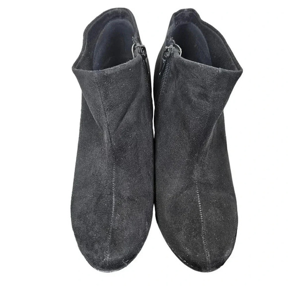 Call it Spring Womens Black Suede Bootie Heels Size 8 Zipper Closure 3 Inch - Picture 2 of 7